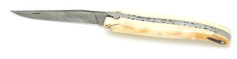 Couteaux Laguiole Lame Damas