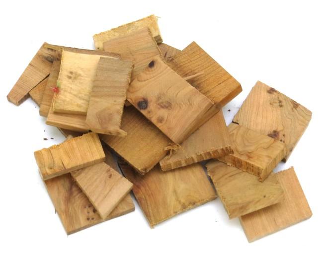 CHUTES DE BOIS DE GENEVRIER POUR MANCHE