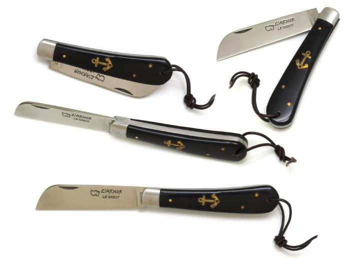 COUTEAU DE POCHE ARMOR EN CORNE DECOR ANCRE MARINE - MANCHE 11 CM