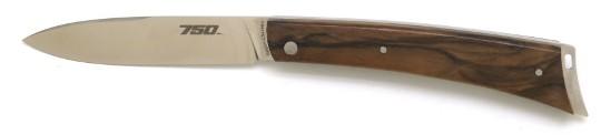 Couteau de poche 750 en bois de noyer