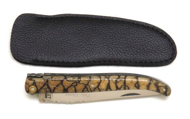 COUTEAU DE POCHE PHIL EN CORAIL TIGRE STABILISE PAR L'HOMME DES BOIS - PLEIN MANCHE - GAMME ELEGANCE