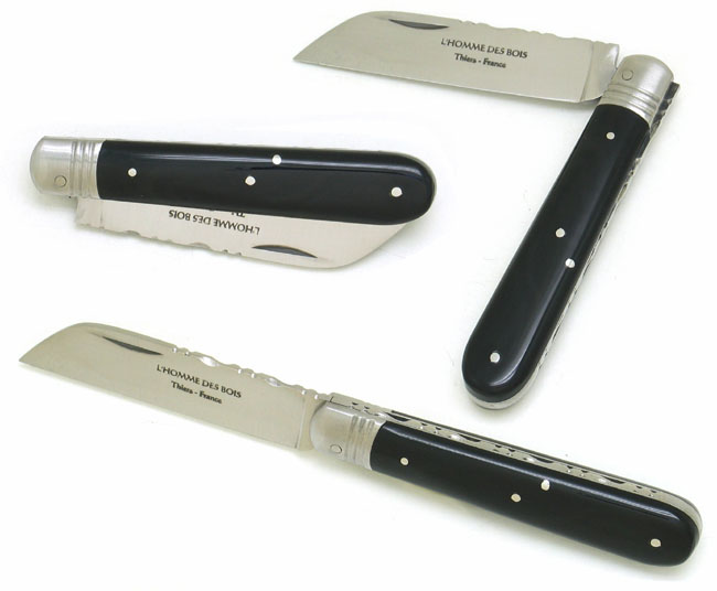 COUTEAU DE POCHE LANGRES EN POINTE DE CORNE NOIRE 1 MITRE ACIER - MANCHE 10,5 CM