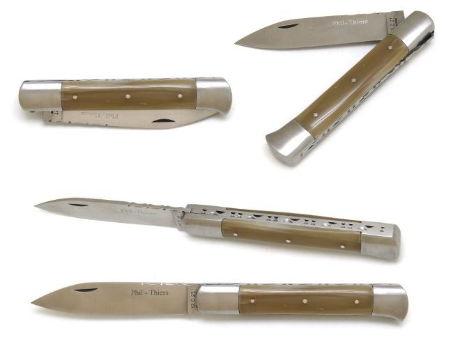 COUTEAU DE POCHE ROQUEFORT EN POINTE DE CORNE BLONDE MANCHE 11,5 CM - 2 MITRES EN INOX
