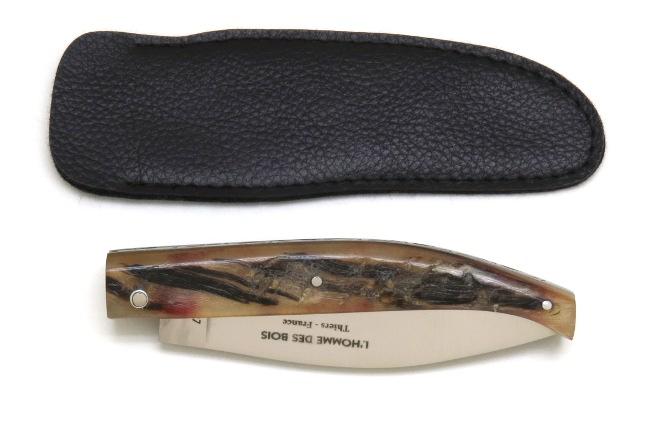 COUTEAU DE POCHE SAINT AMANS EN CORNE DE BELIER FONCEE PLEIN MANCHE 11 CM - RESSORT CISELE MAIN