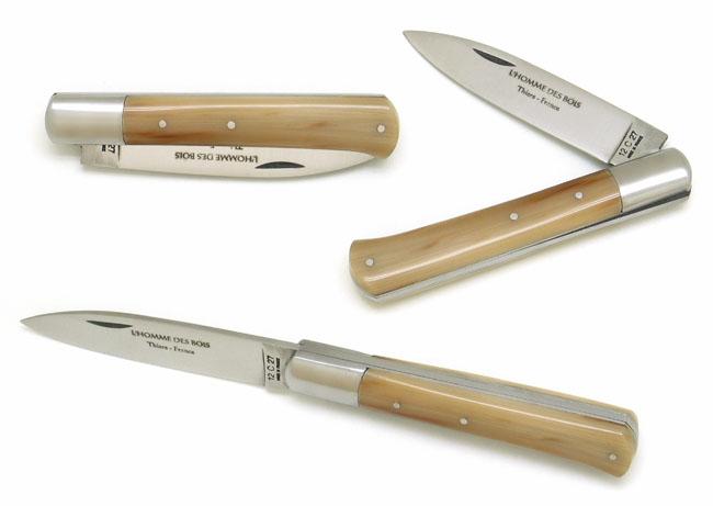 COUTEAU DE POCHE YSSINGEAUX EN POINTE DE CORNE BLONDE GAMME NATURE - 1 MITRE EN INOX