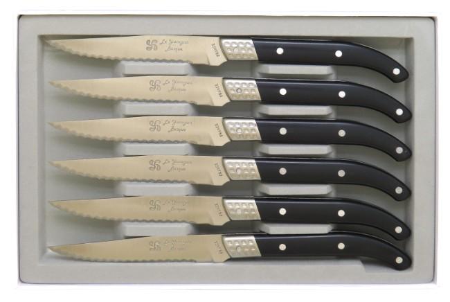 6 COUTEAUX STEAK MANCHE NOIR EN RESINE  LAME A TRANCHANT MICRODENTE - EN COFFRET CARTON