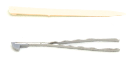 COUTEAU SUISSE VICTORINOX CLASSIC SD SUNNY SIDE MODELE 0.6223.8G - CANIF ONGLIER 58 MM JAUNE
