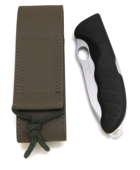 COUTEAU SUISSE VICTORINOX HUNTER PRO NOIR MODELE 0.9411.M3 - MANCHE 136 MM - 1 SEULE LAME