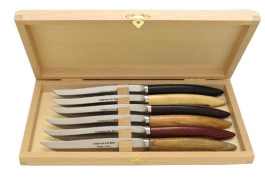 Couteau steak en bois assortis