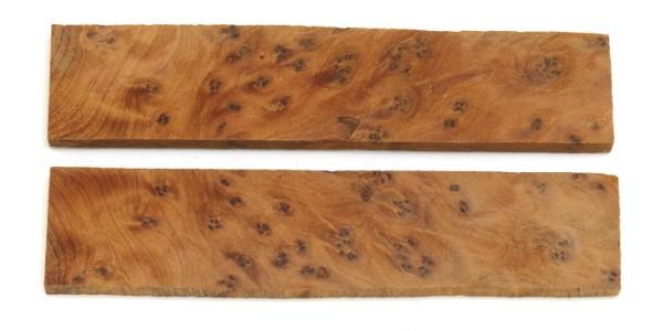 2 PLAQUETTES EN LOUPE DE THUYA TYPE B - POUR MONTAGE DE COUTEAU