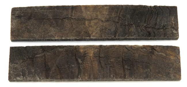 2 PLAQUETTES EN CORNE DE BELIER FONCEE TYPE B - POUR MONTAGE DE COUTEAU